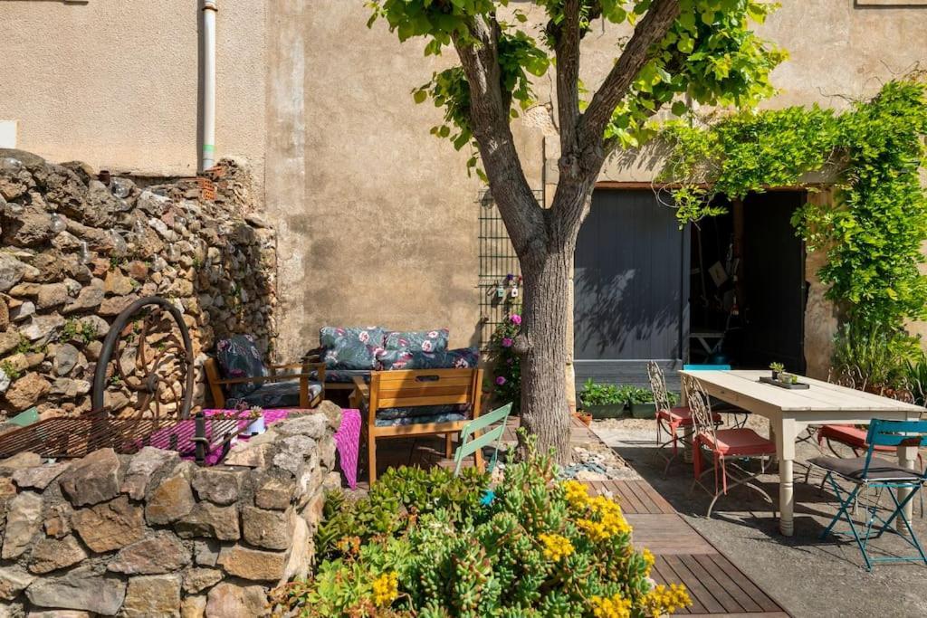 Montouliers La Calade Bed & Breakfast エクステリア 写真